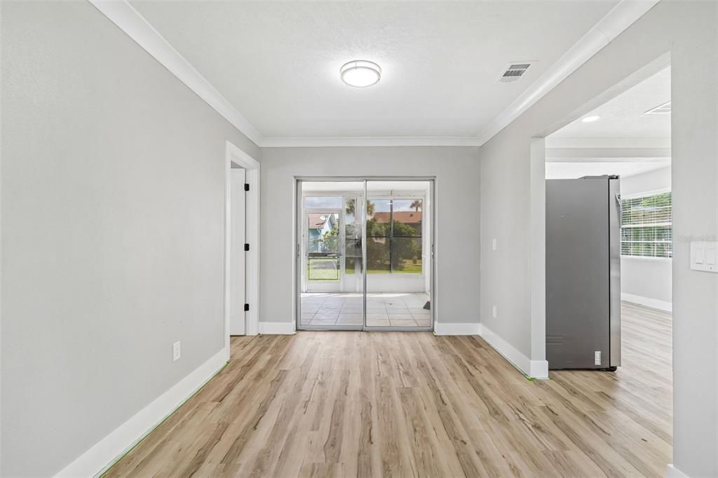 На продажу: $424,900 (2 спален, 2 ванн, 1603 Квадратных фут)