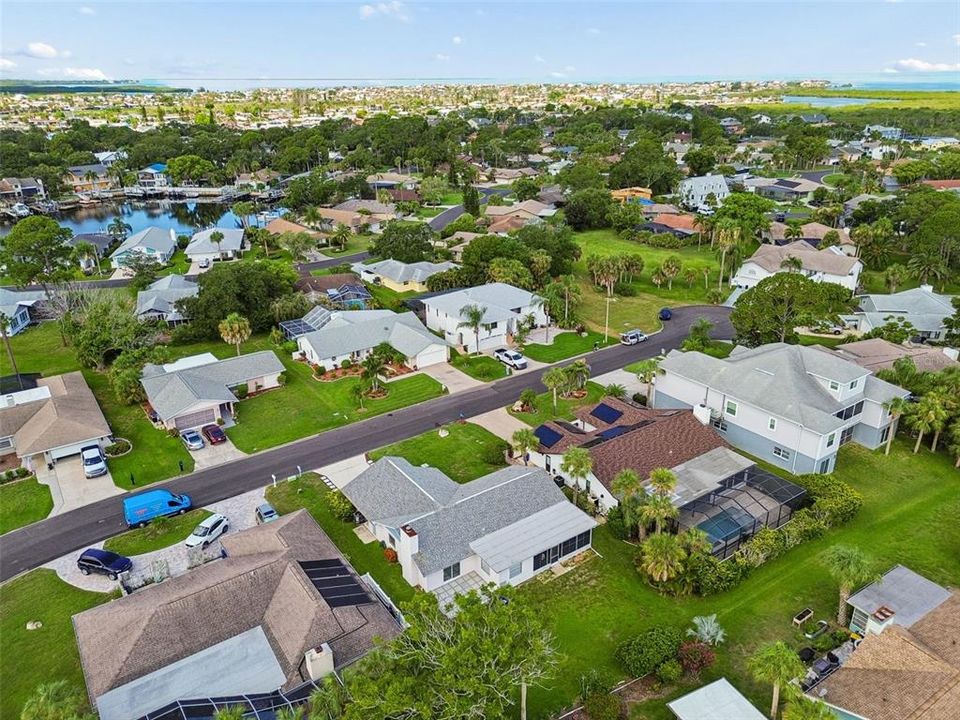 На продажу: $424,900 (2 спален, 2 ванн, 1603 Квадратных фут)