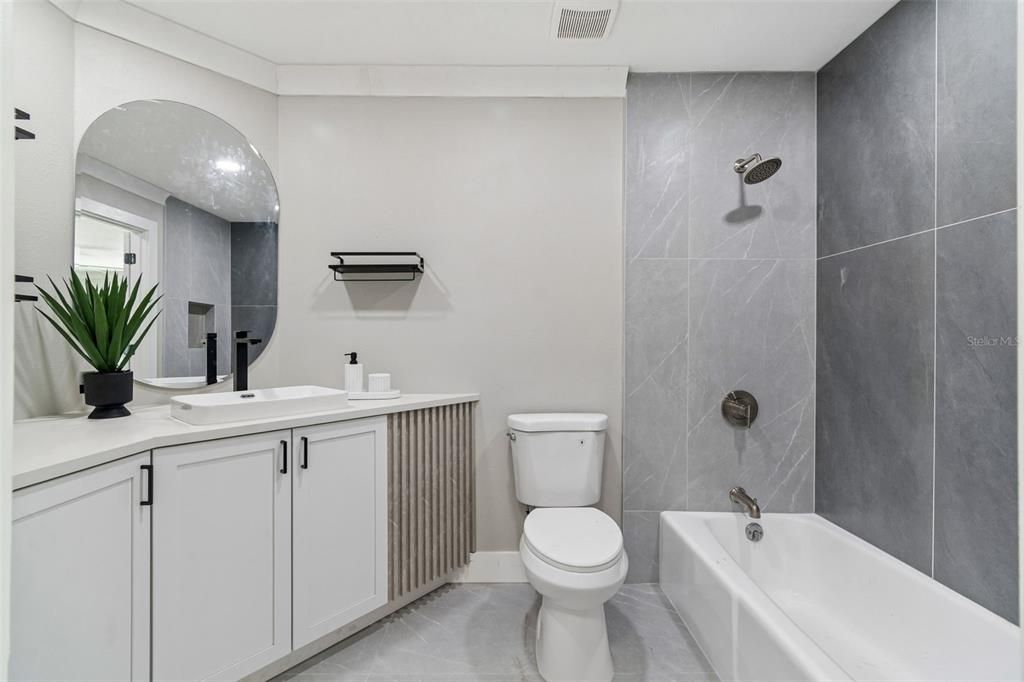На продажу: $424,900 (2 спален, 2 ванн, 1603 Квадратных фут)
