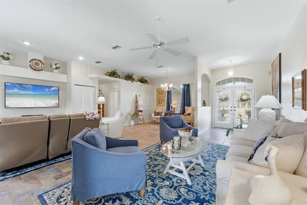 For Sale: $445,000 (3 beds, 2 baths, 2279 Square Feet)