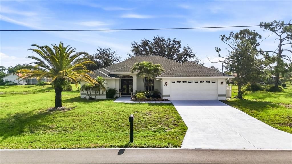 For Sale: $445,000 (3 beds, 2 baths, 2279 Square Feet)