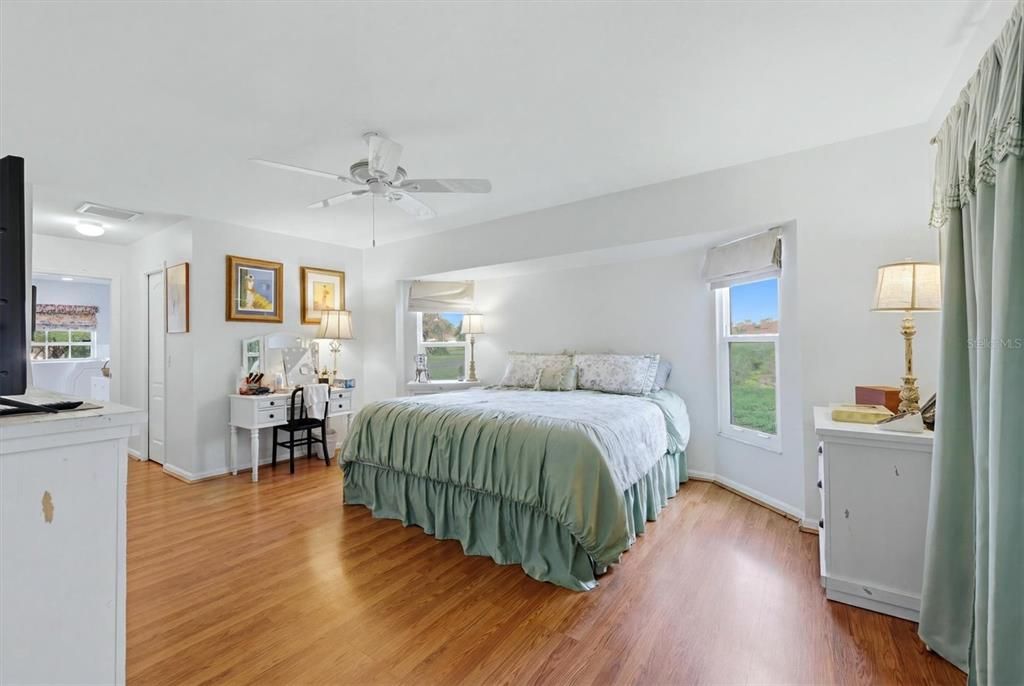 For Sale: $445,000 (3 beds, 2 baths, 2279 Square Feet)
