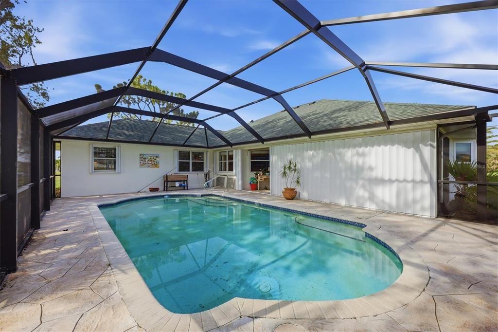 For Sale: $445,000 (3 beds, 2 baths, 2279 Square Feet)