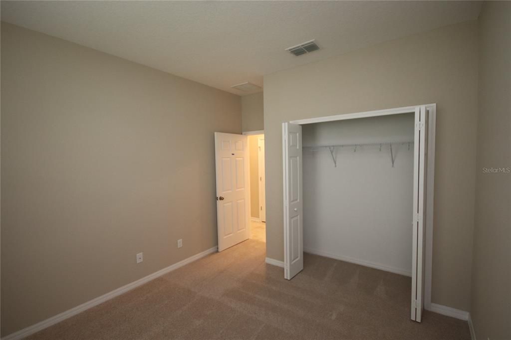 For Rent: $2,600 (3 beds, 2 baths, 2076 Square Feet)