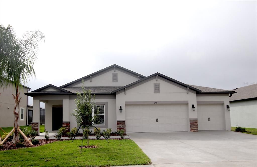 For Rent: $2,600 (3 beds, 2 baths, 2076 Square Feet)