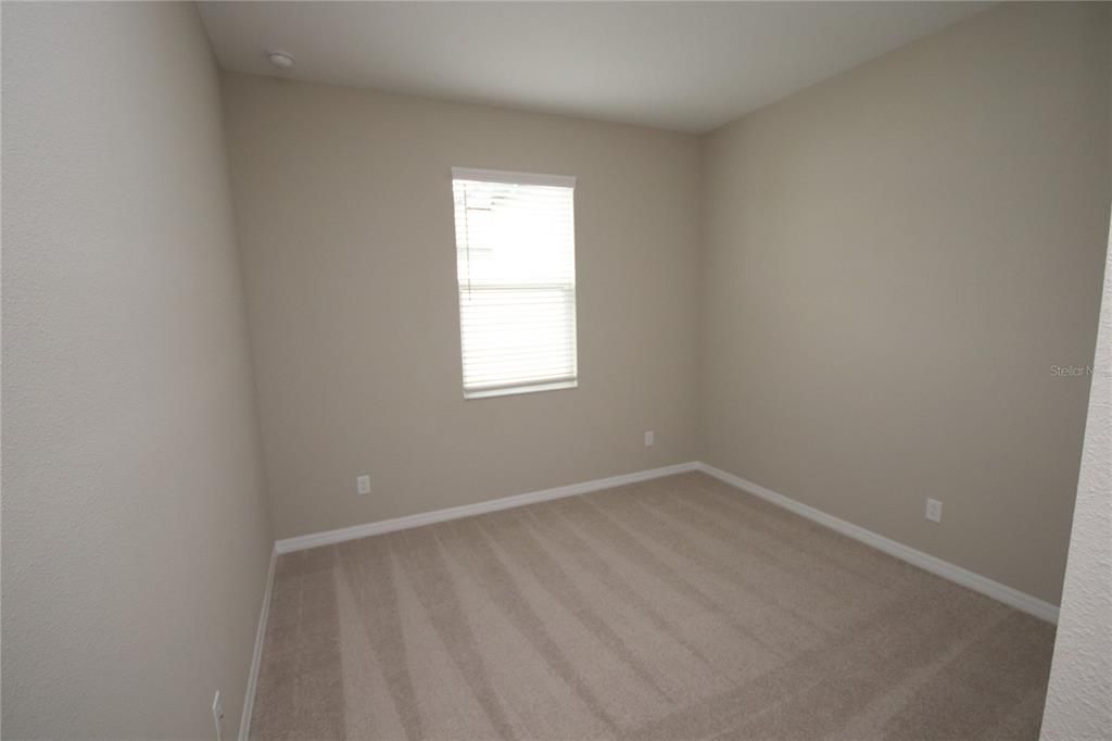 For Rent: $2,600 (3 beds, 2 baths, 2076 Square Feet)