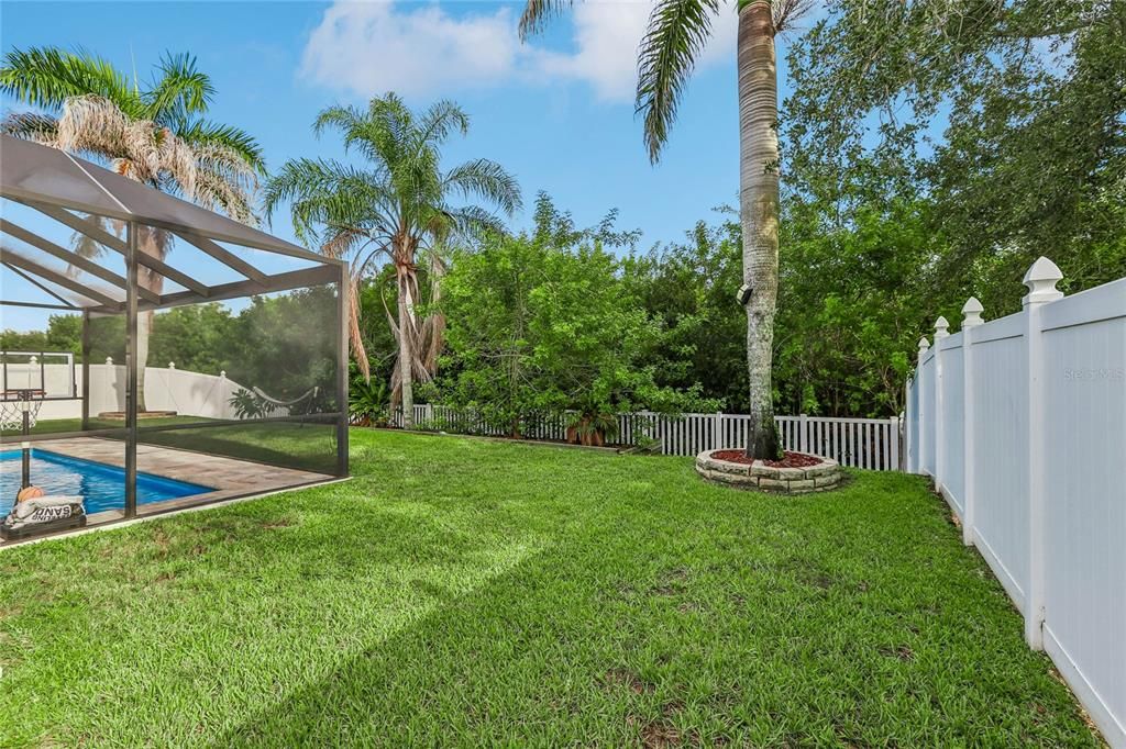 En Venta: $549,990 (5 camas, 3 baños, 3139 Pies cuadrados)