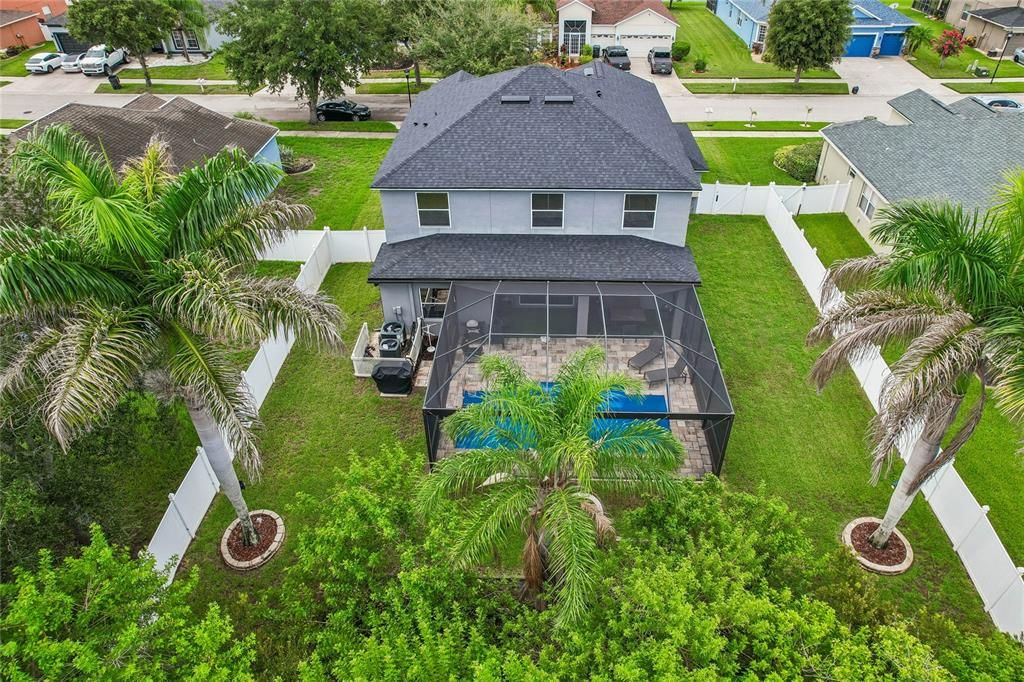 En Venta: $549,990 (5 camas, 3 baños, 3139 Pies cuadrados)