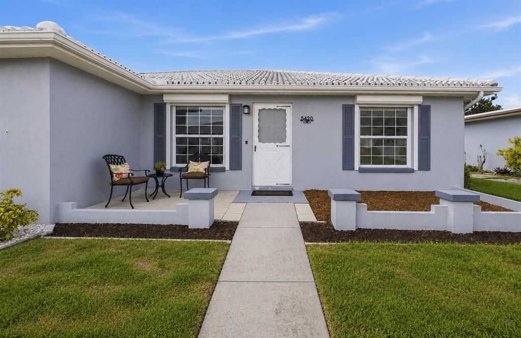 En Venta: $194,777 (2 camas, 2 baños, 1360 Pies cuadrados)