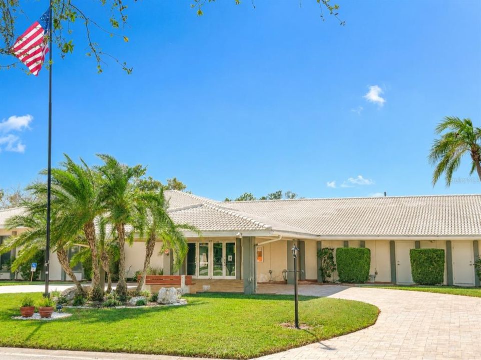 En Venta: $194,777 (2 camas, 2 baños, 1360 Pies cuadrados)