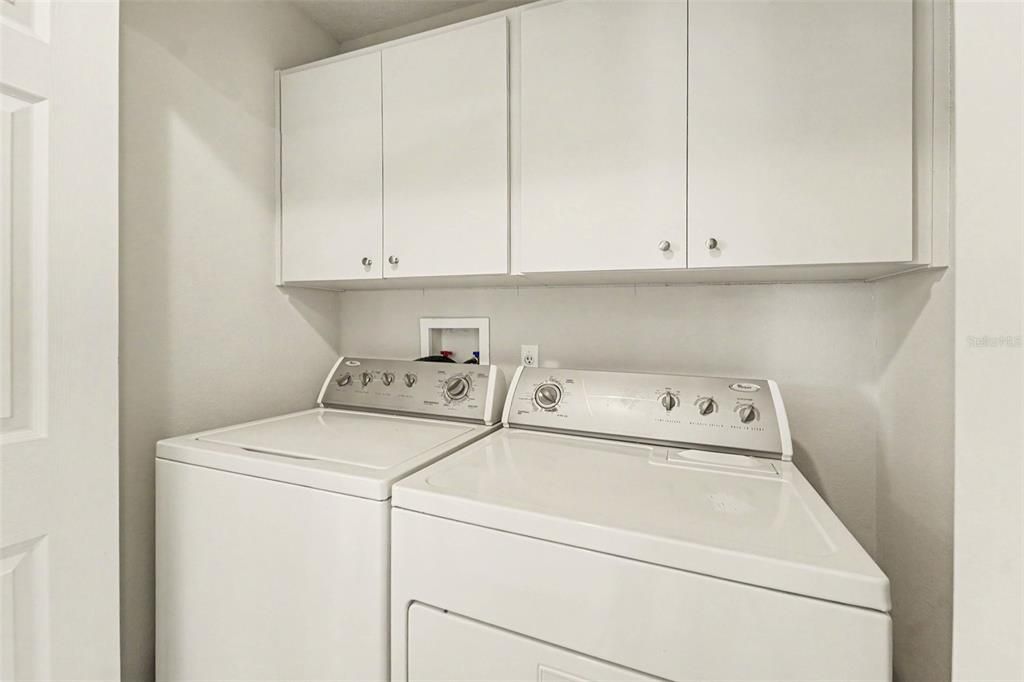 En Venta: $300,000 (3 camas, 2 baños, 2170 Pies cuadrados)