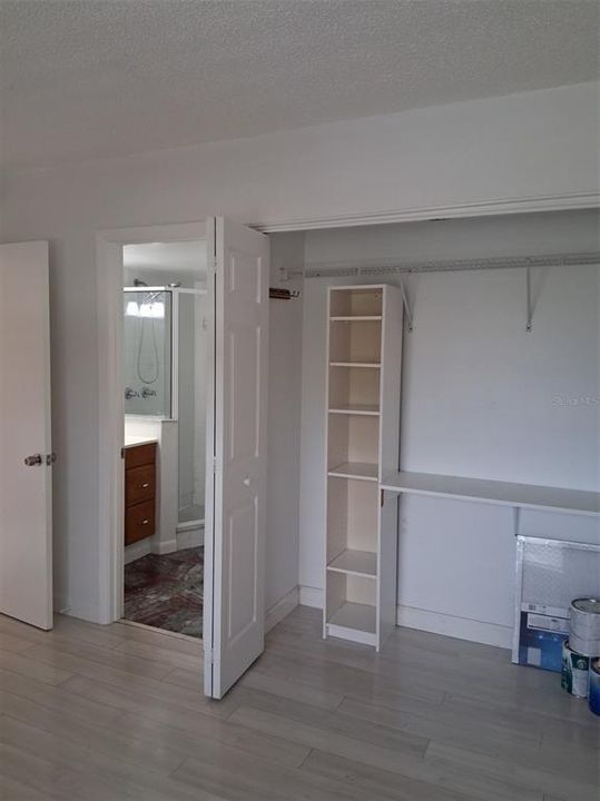 En Renta: $1,800 (2 camas, 2 baños, 930 Pies cuadrados)