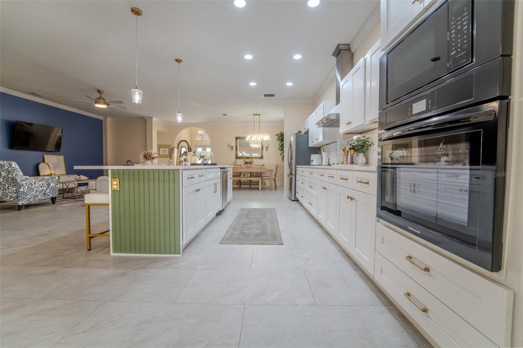 For Sale: $399,000 (4 beds, 2 baths, 2039 Square Feet)