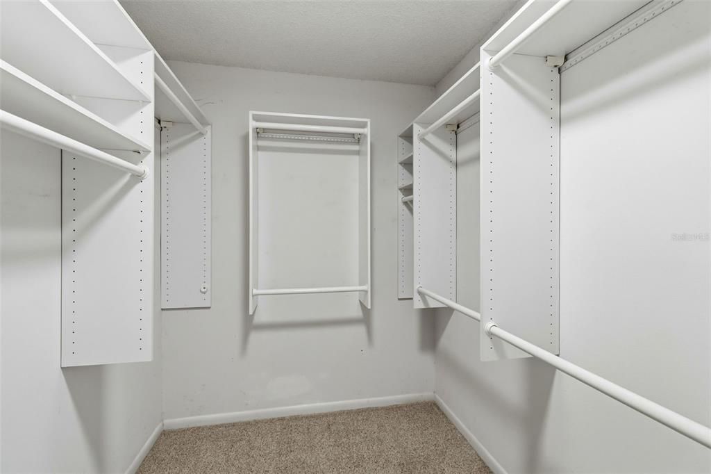 На продажу: $579,000 (4 спален, 2 ванн, 2465 Квадратных фут)