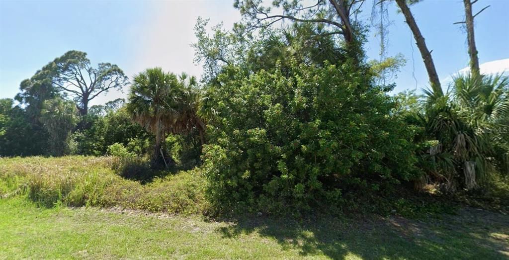En Venta: $30,000 (0.23 acres)