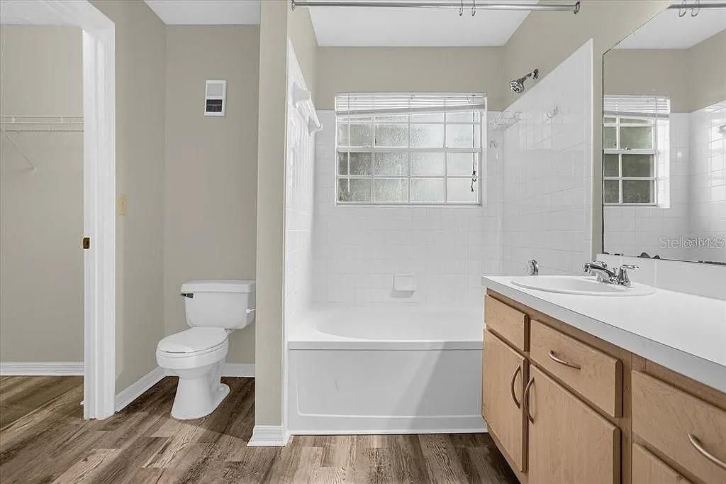 For Rent: $1,799 (2 beds, 2 baths, 1133 Square Feet)
