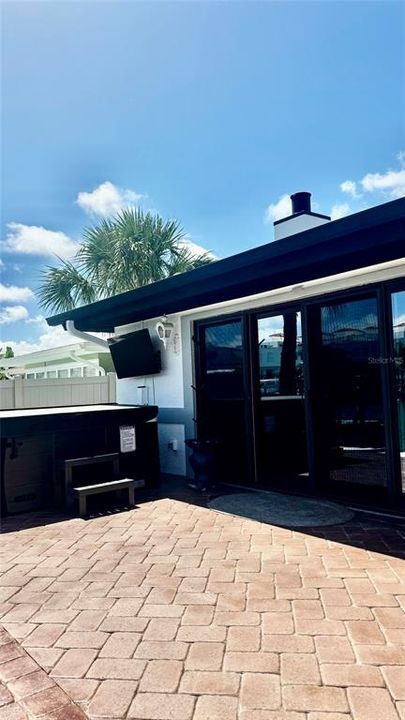 For Sale: $1,898,000 (3 beds, 3 baths, 2430 Square Feet)