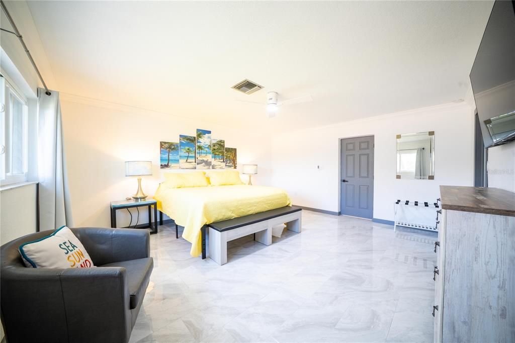 For Sale: $1,898,000 (3 beds, 3 baths, 2430 Square Feet)