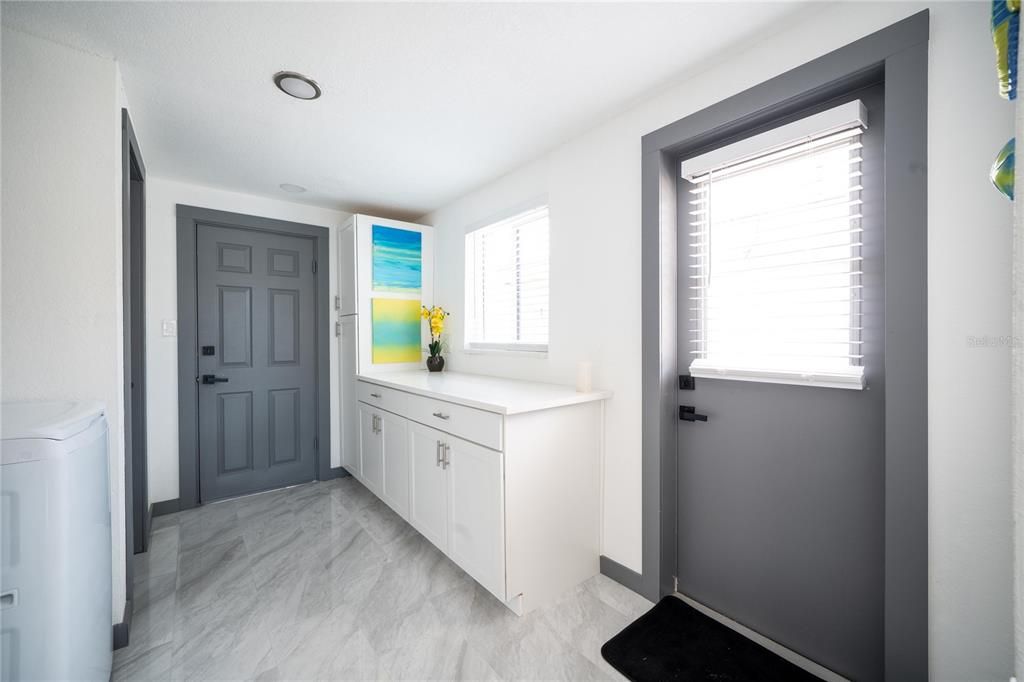 For Sale: $1,898,000 (3 beds, 3 baths, 2430 Square Feet)
