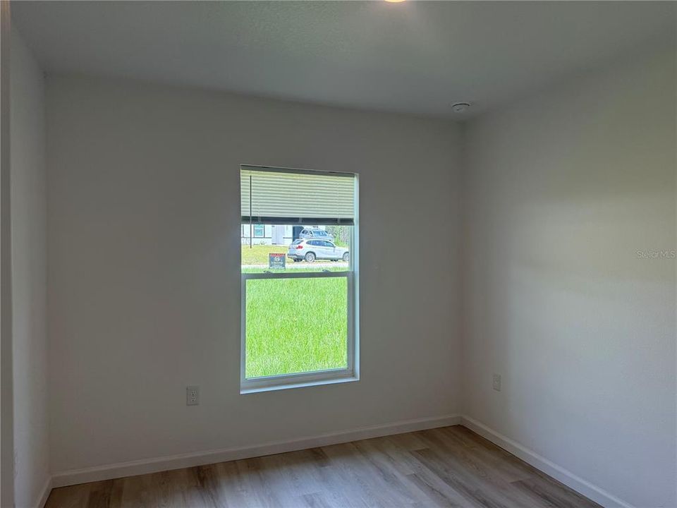 For Rent: $1,600 (3 beds, 2 baths, 1057 Square Feet)