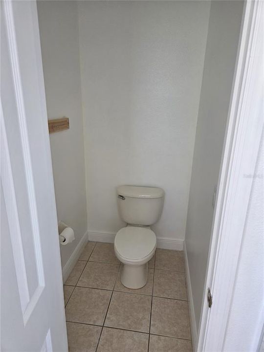 В аренду: $3,050 (5 спален, 4 ванн, 3735 Квадратных фут)