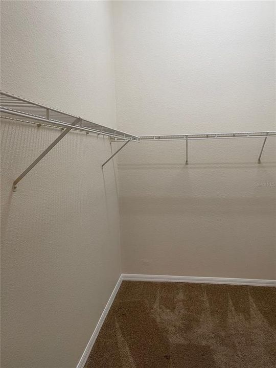 For Rent: $2,100 (4 beds, 3 baths, 2050 Square Feet)