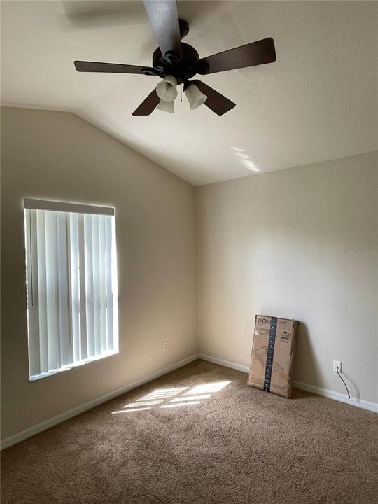 For Rent: $2,100 (4 beds, 3 baths, 2050 Square Feet)