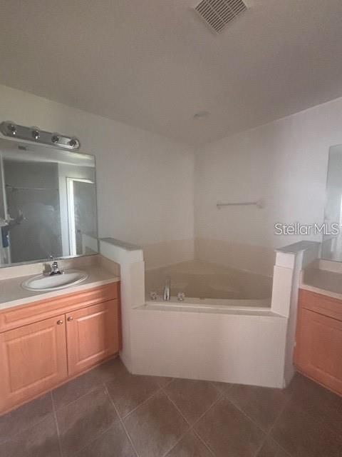 В аренду: $1,600 (4 спален, 2 ванн, 1785 Квадратных фут)