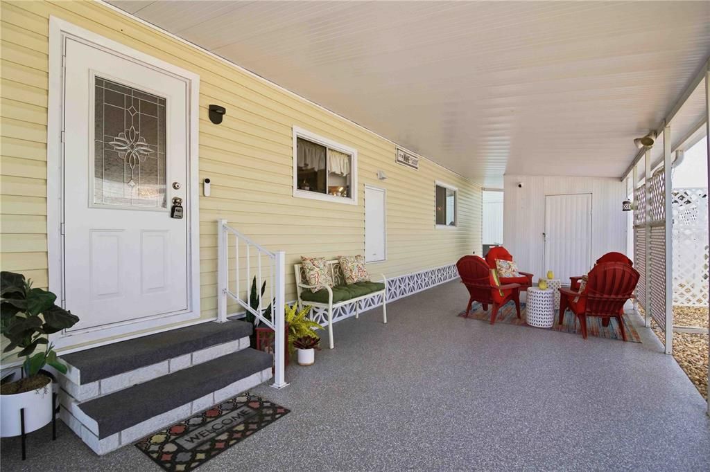 For Sale: $310,000 (2 beds, 2 baths, 1178 Square Feet)