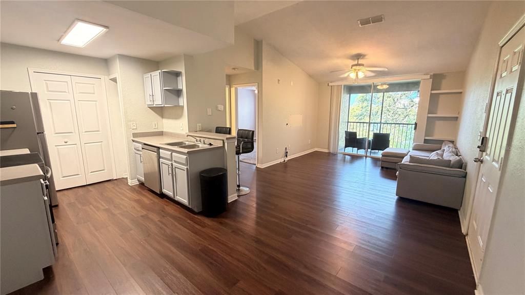 En Renta: $1,599 (1 camas, 1 baños, 671 Pies cuadrados)