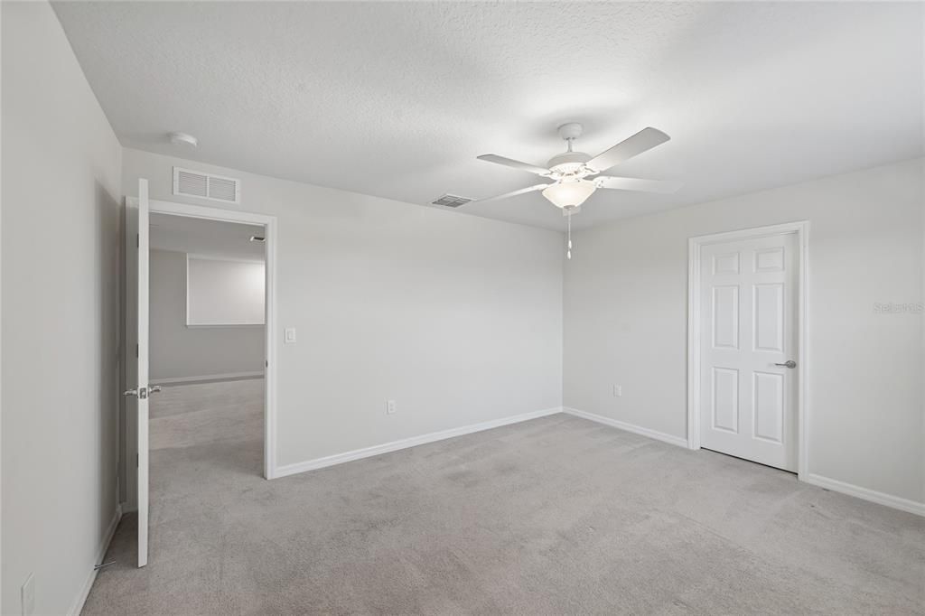 For Sale: $439,900 (4 beds, 2 baths, 2847 Square Feet)