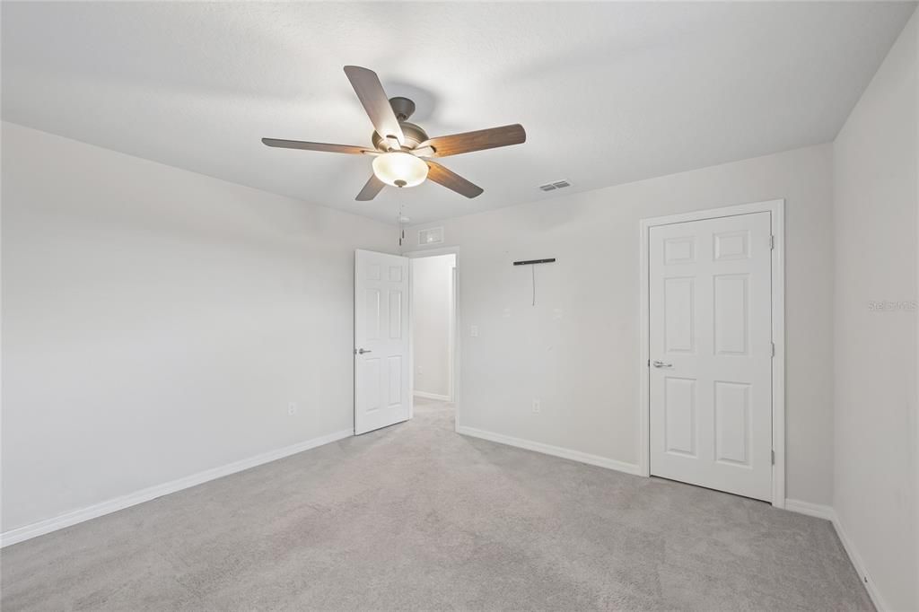 For Sale: $439,900 (4 beds, 2 baths, 2847 Square Feet)