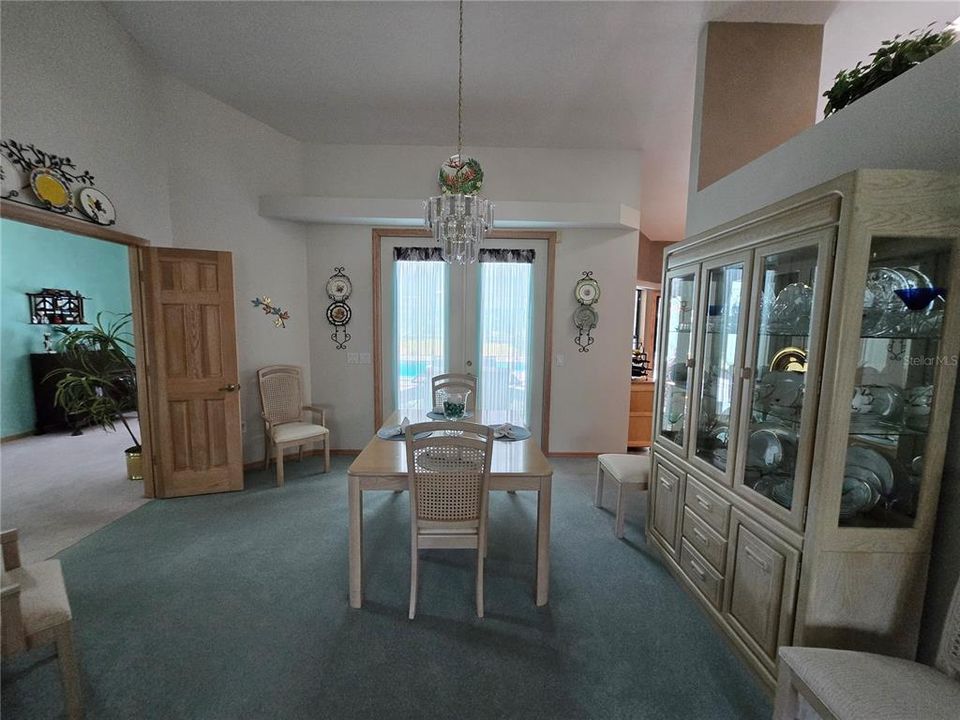 На продажу: $499,999 (3 спален, 2 ванн, 2488 Квадратных фут)