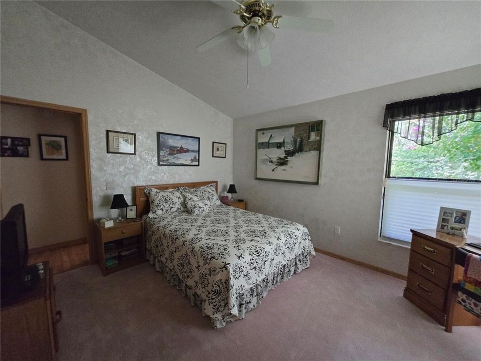 На продажу: $499,999 (3 спален, 2 ванн, 2488 Квадратных фут)