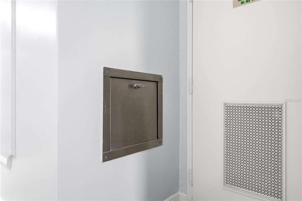 En Venta: $385,000 (2 camas, 2 baños, 1240 Pies cuadrados)