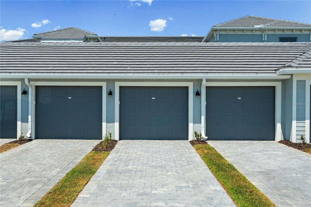 На продажу: $365,000 (2 спален, 2 ванн, 1366 Квадратных фут)