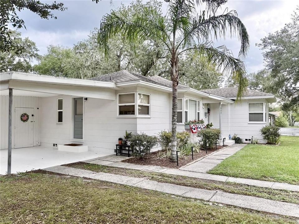 Activo con contrato: $339,000 (3 camas, 2 baños, 1295 Pies cuadrados)