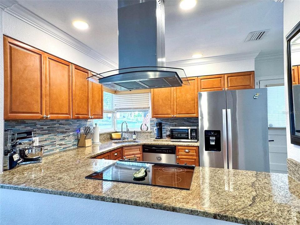 Activo con contrato: $339,000 (3 camas, 2 baños, 1295 Pies cuadrados)