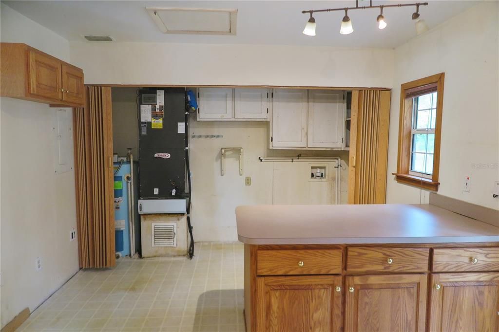 En Venta: $160,000 (3 camas, 2 baños, 1440 Pies cuadrados)