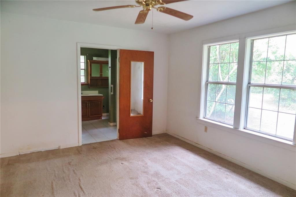 En Venta: $160,000 (3 camas, 2 baños, 1440 Pies cuadrados)