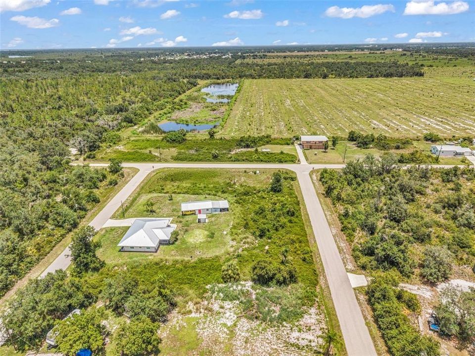 На продажу: $387,400 (3 спален, 2 ванн, 1600 Квадратных фут)