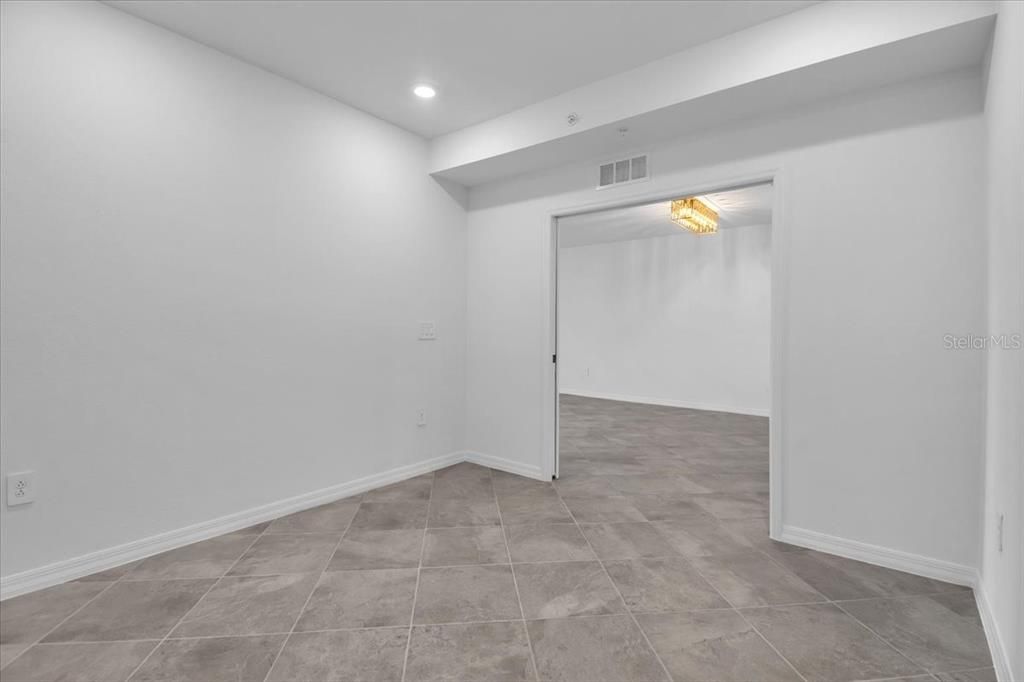 В аренду: $2,395 (2 спален, 2 ванн, 1366 Квадратных фут)