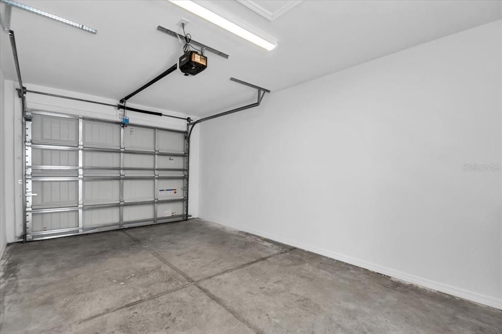 В аренду: $2,395 (2 спален, 2 ванн, 1366 Квадратных фут)