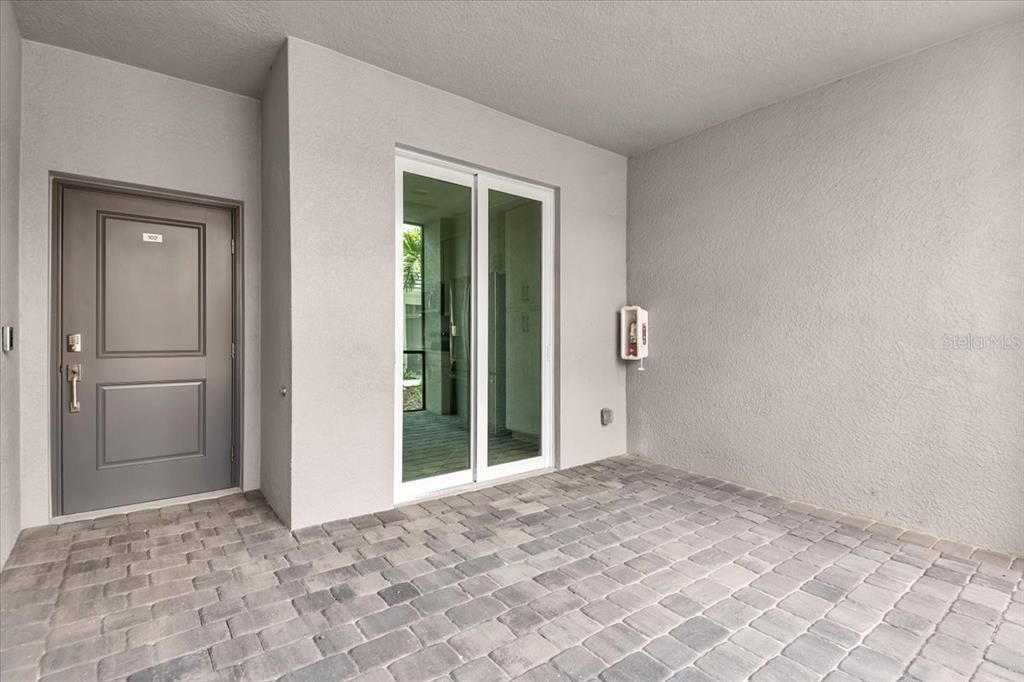 В аренду: $2,395 (2 спален, 2 ванн, 1366 Квадратных фут)