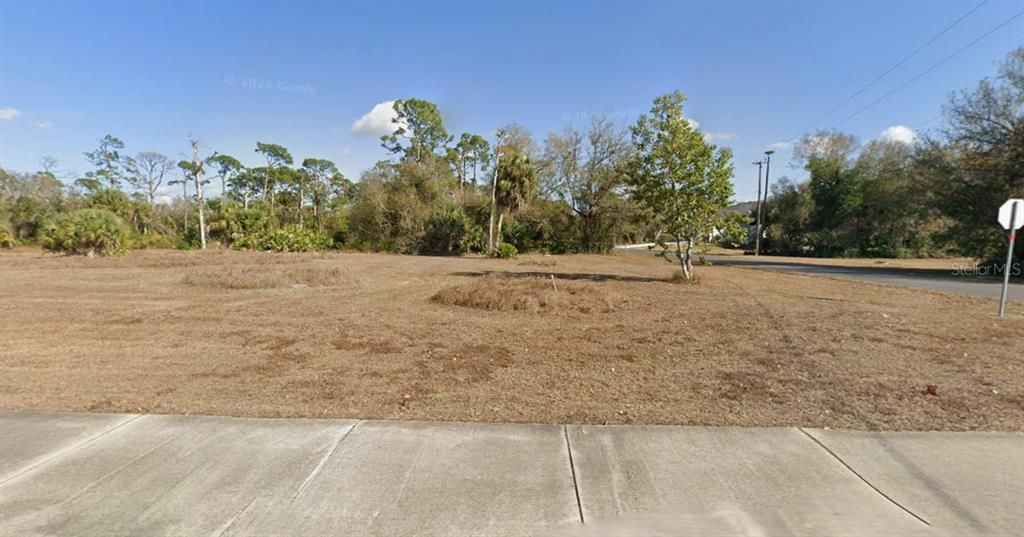 En Venta: $45,600 (0.24 acres)