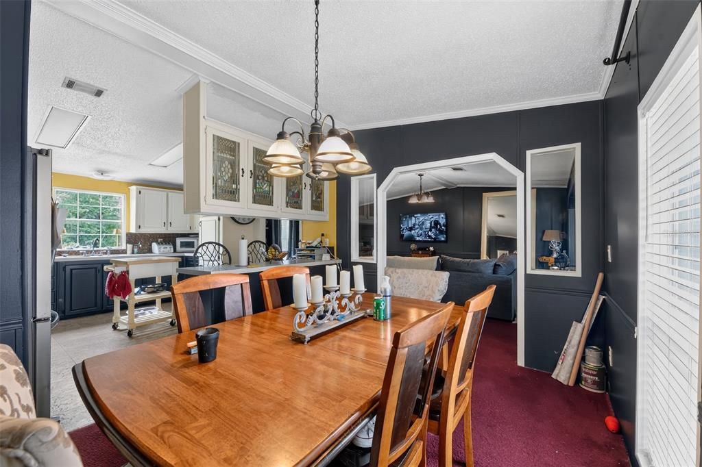 На продажу: $135,000 (3 спален, 2 ванн, 1726 Квадратных фут)