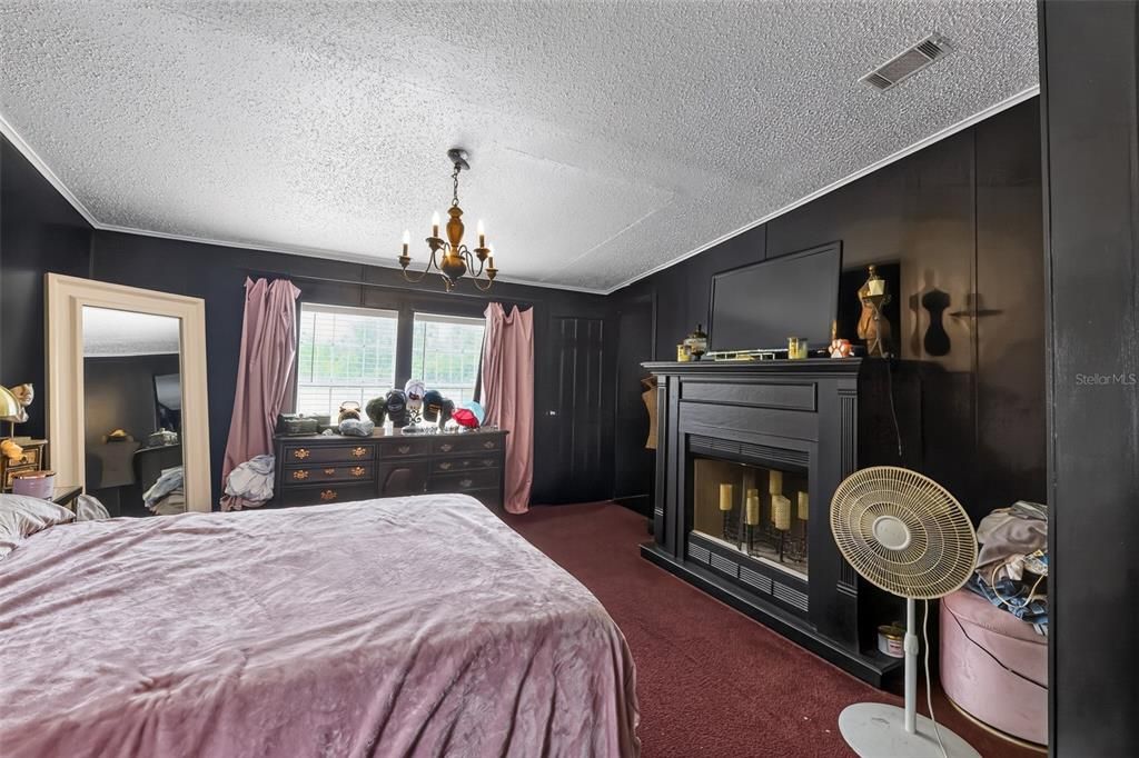 На продажу: $135,000 (3 спален, 2 ванн, 1726 Квадратных фут)