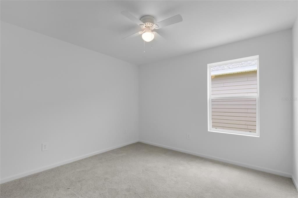 В аренду: $1,895 (3 спален, 2 ванн, 1430 Квадратных фут)