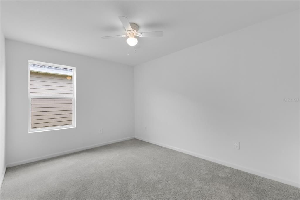 В аренду: $1,895 (3 спален, 2 ванн, 1430 Квадратных фут)