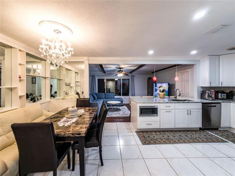 For Sale: $684,000 (5 beds, 2 baths, 1808 Square Feet)